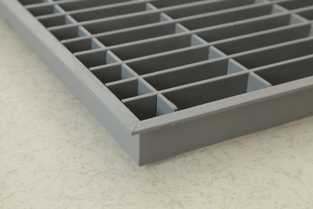 通風(fēng)活動地板